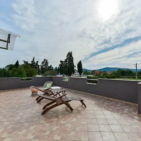House Chill Tatil Evi Galovac (Zadar)