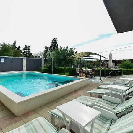 House Chill Holiday home Galovac (Zadar)