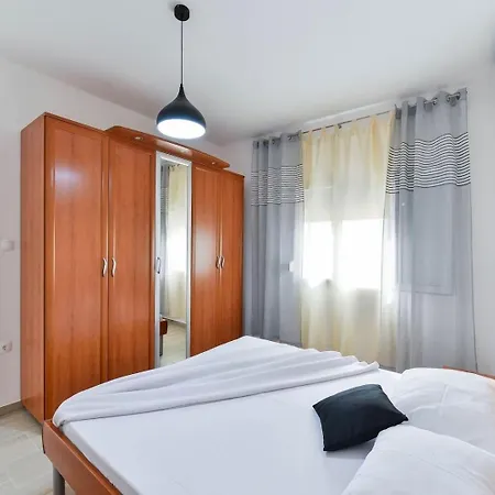 Vikendica House Chill *