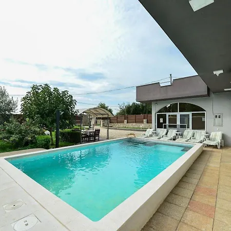 House Chill Galovac (Zadar)