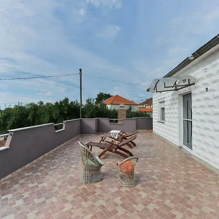 House Chill * Galovac (Zadar)